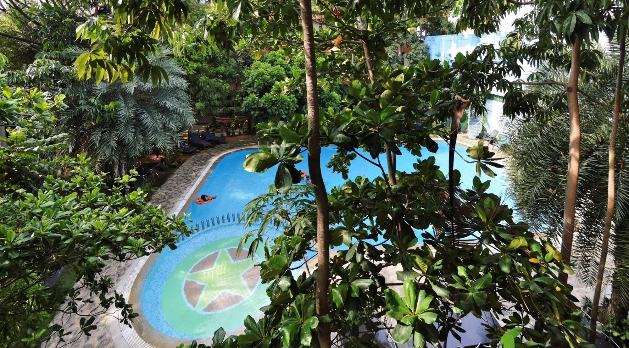 Hotel Mahabs مهاباليبورام المظهر الخارجي الصورة