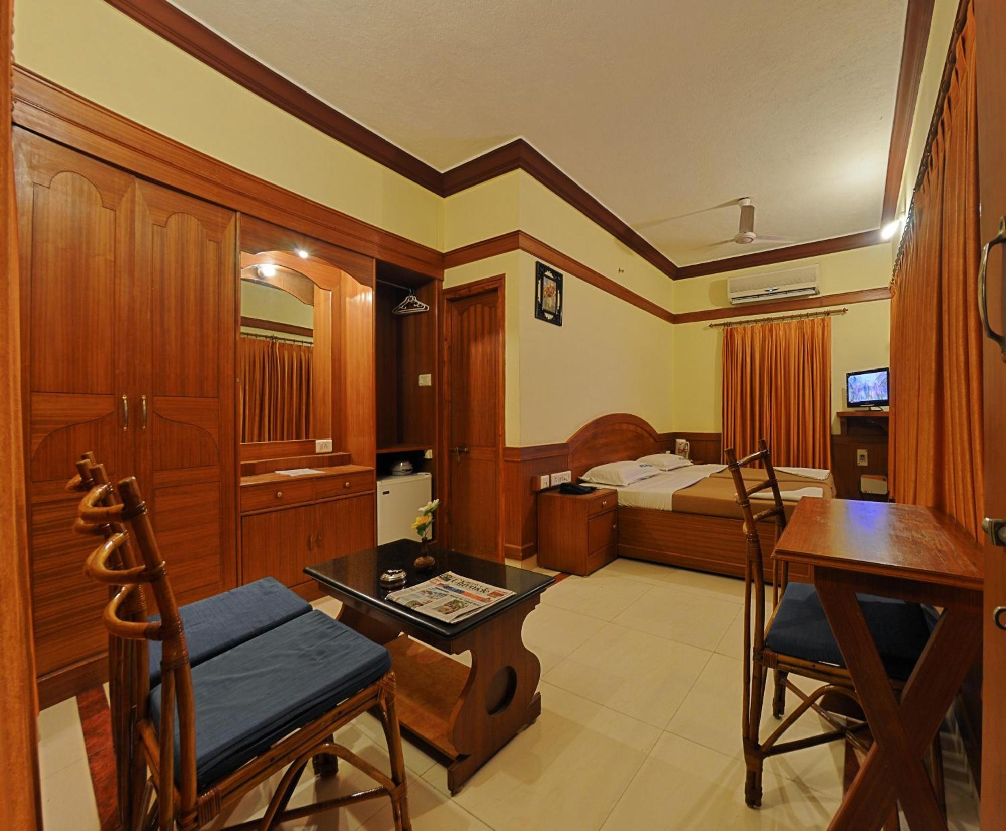 Hotel Mahabs مهاباليبورام المظهر الخارجي الصورة