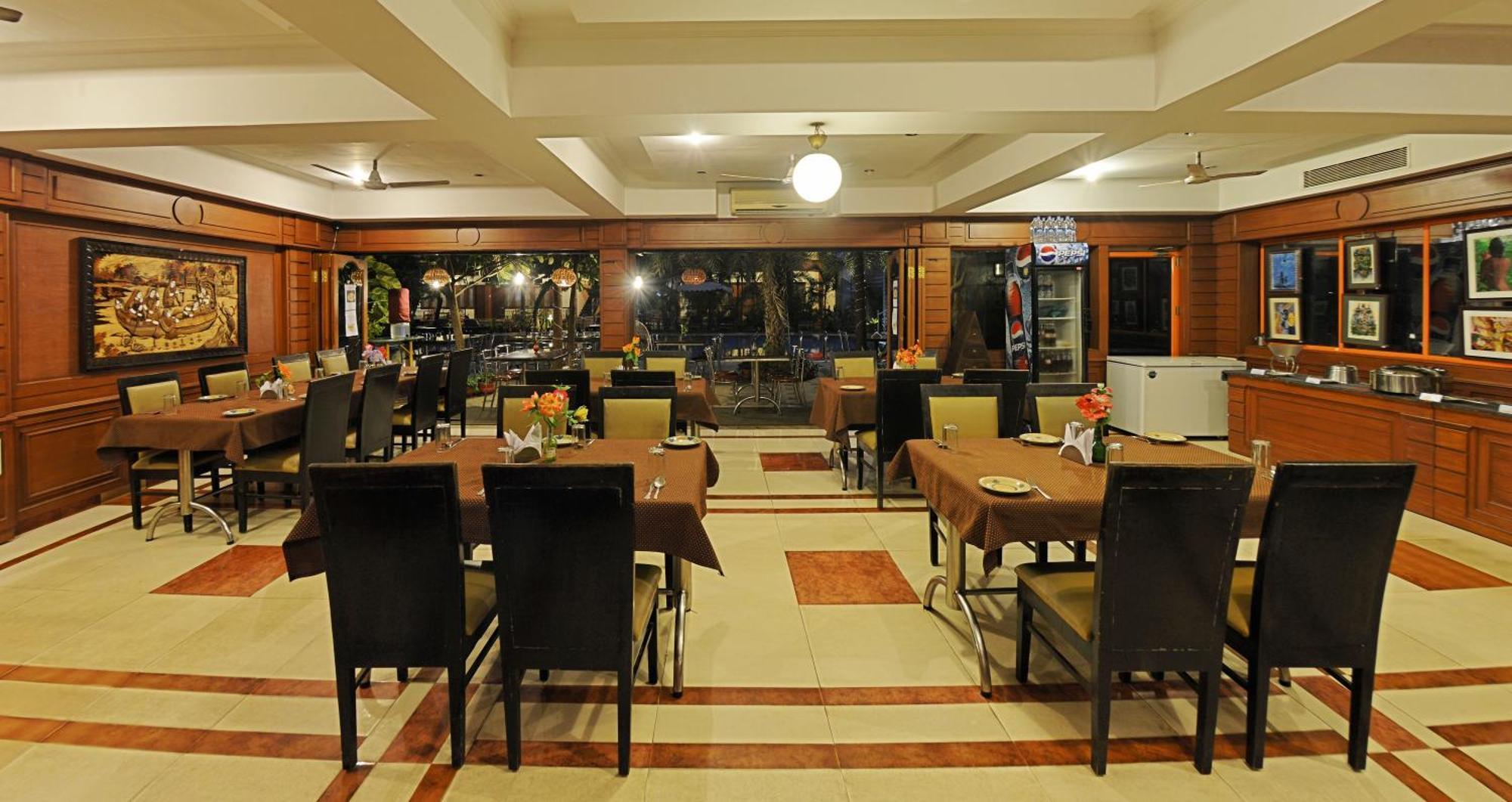 Hotel Mahabs مهاباليبورام المظهر الخارجي الصورة