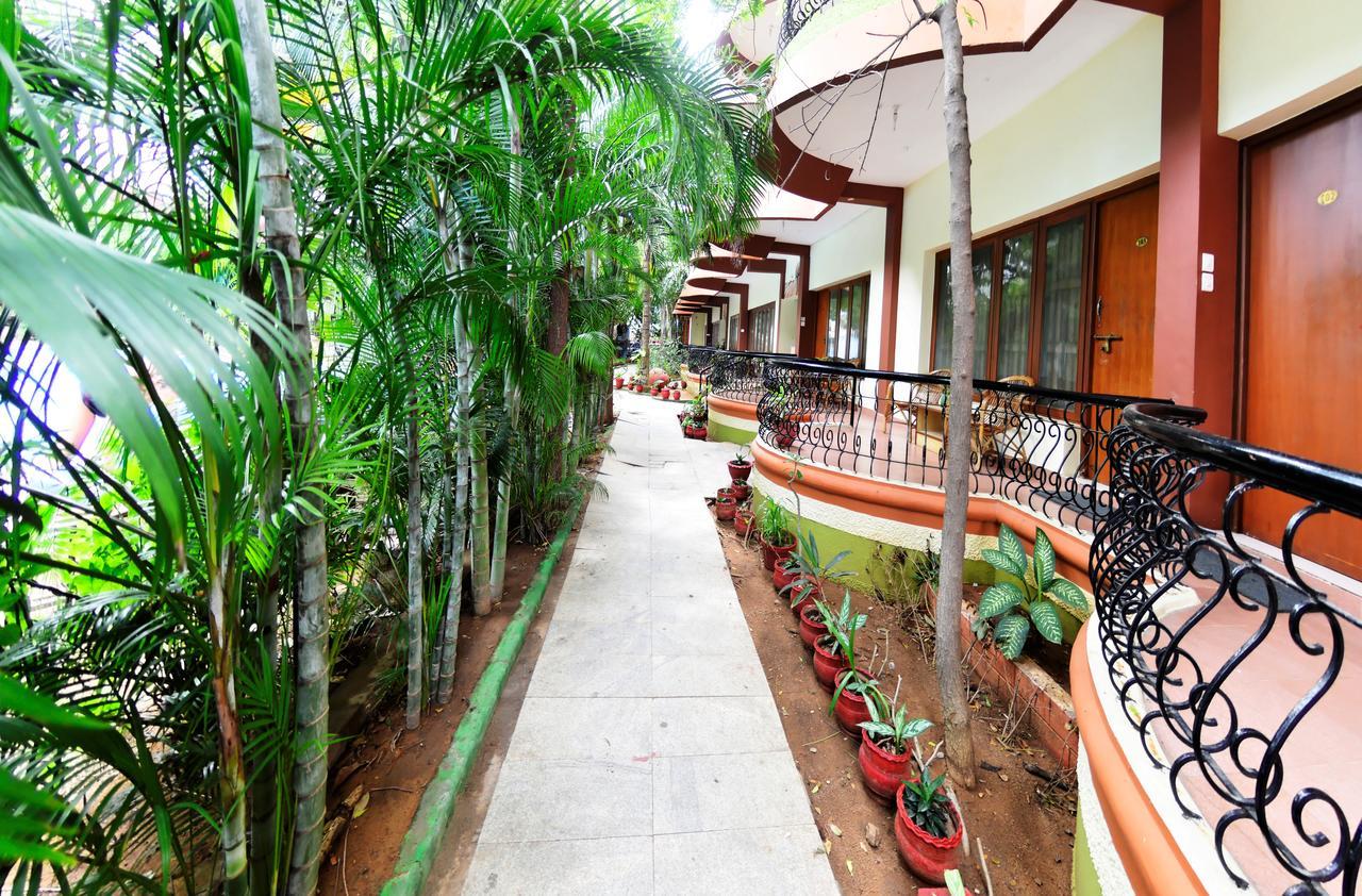 Hotel Mahabs مهاباليبورام المظهر الخارجي الصورة
