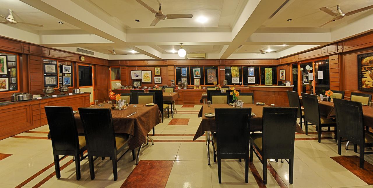 Hotel Mahabs مهاباليبورام المظهر الخارجي الصورة
